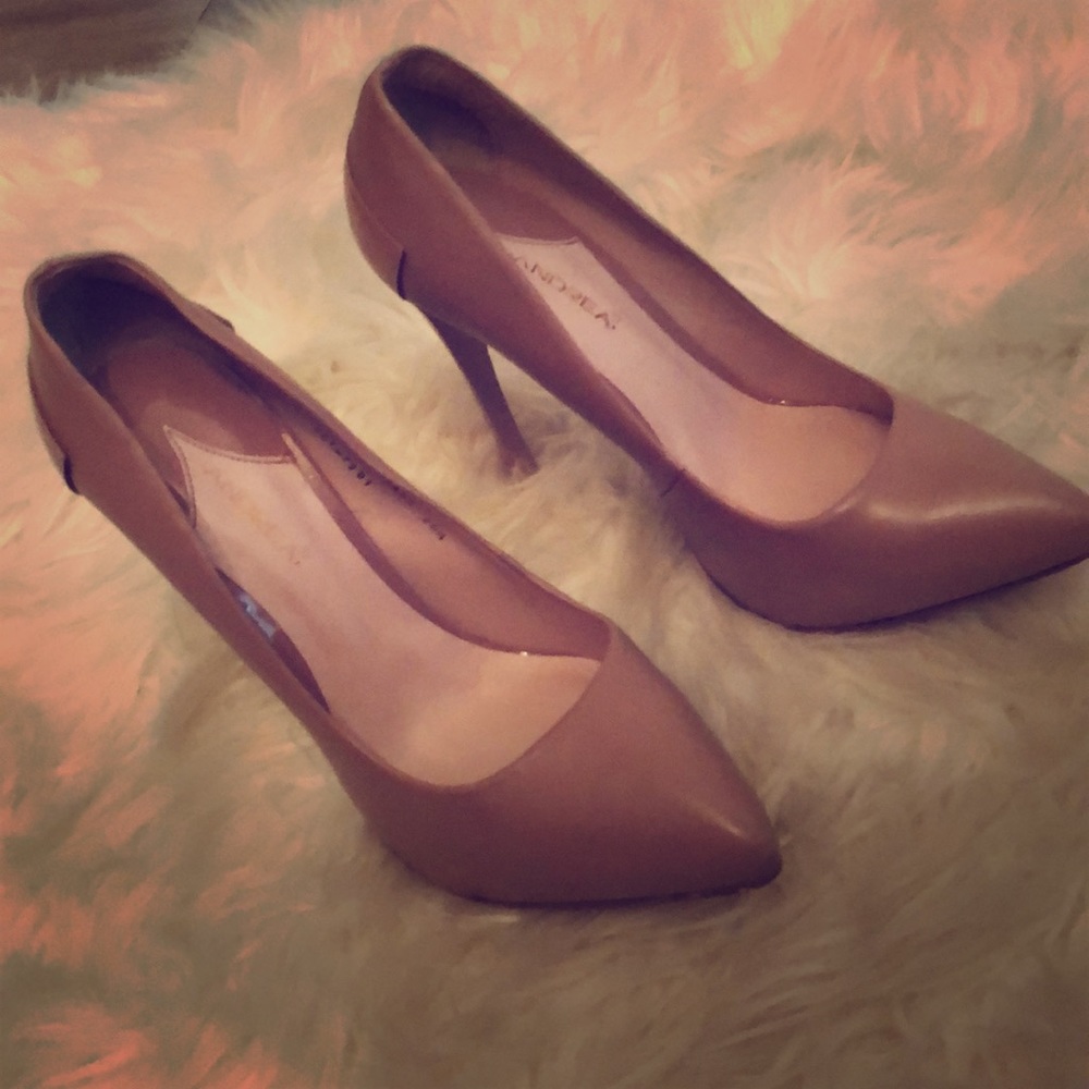 Andrea Nude Heels